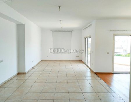 For Sale, Three-Bedroom Whole-Floor Apartment in Strovolos - 1