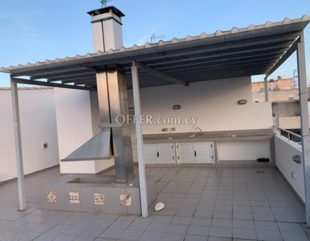 For Sale, Three-Bedroom Luxury Penthouse in Agioi Omologites - 2
