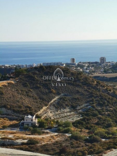 PLOT OF 876m2 IN AGIOS TYCHONAS WITH SEA AND MOUNTAIN VIEWS! - 1