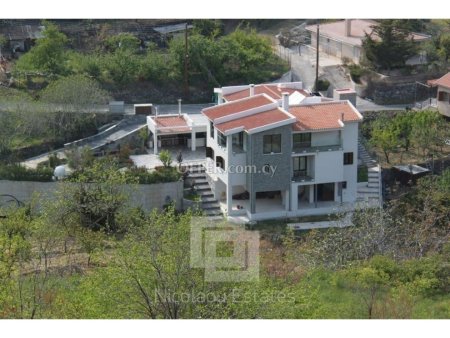 Luxury six bedroom villa for sale in Kakopetria village - 2