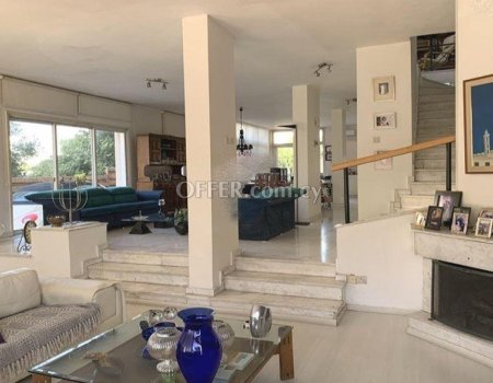 For Sale, Three-Bedroom Detached House in Aglantzia - 9