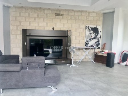 4 Bed Detached House for rent in Agios Athanasios, Limassol - 9