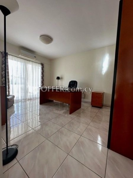 A TWO BEDROOM APARTMENT IN MESA GEITONIA