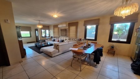 New For Sale €295,000 Maisonette 3 bedrooms, Semi-detached Leivadia, Livadia Larnaca - 6