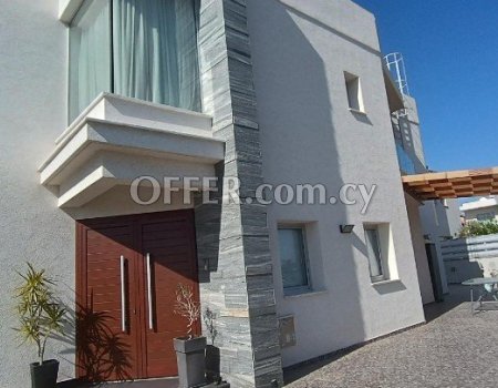 Modern 3 bedroom house in Ypsonas fully furnished