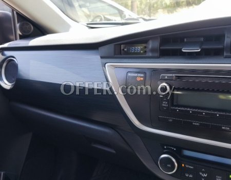 2014 Toyota Auris 1.4L Diesel Manual Hatchback