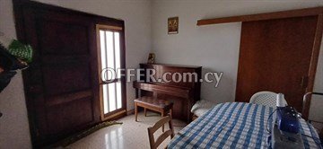 Comfortable 3 Bedroom Ground Floor Apartment  In Lakatamia, Nicosia - 2