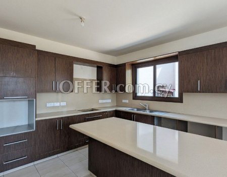 For Sale, Three-Bedroom Detached House in Tseri - 6
