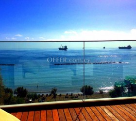 SEAFRONT FLAT FOR SALE IN LIMASSOL - CYPRUS - 5