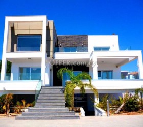 LIMASSOL VILLA FOR SALE CYPRUS - 1