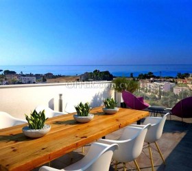 CYPRUS LIMASSOL HOUSE FOR SALE
