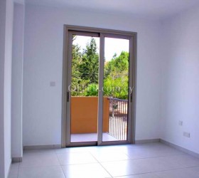 FLAT FOR SALE IN PAPHOS - CYPRUS - 3