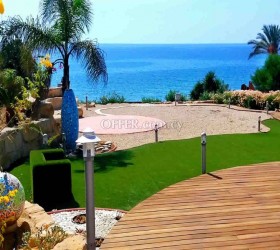 SEAFRONT PROPERTY IN MARONI LARNACA - CYPRUS - 1