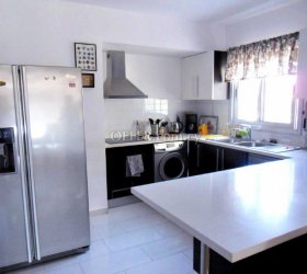 SEAFRONT APARTMENT TO BUY IN LIMASSOL - 4