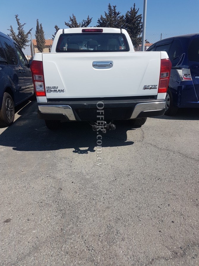 2014 Isuzu d-max 2.5L Diesel Manual Pickup and 4x4 - 2