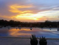 7-bedroom Detached Villa 682 sqm in Kouklia