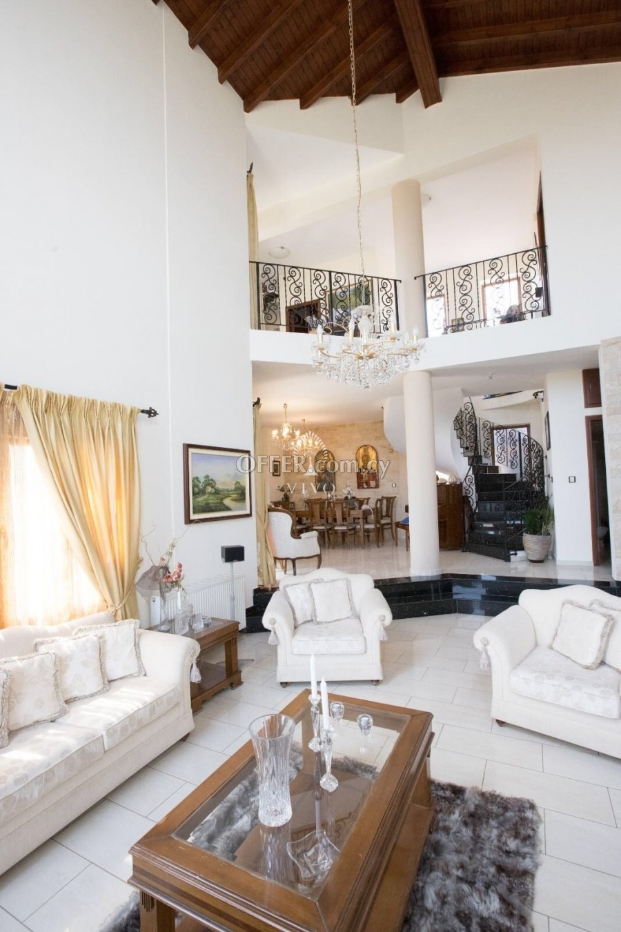 BEAUTIFUL SEVEN BEDROOM VILLA WITH MAGNIFICENT PANORAMIC SEA VIEW IN PANTHEA - 3