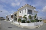 4 Bed Detached Villa for Sale in Dromolaxia, Larnaca - 5