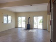 Three bedroom villa for sale in Sea Caves - 2