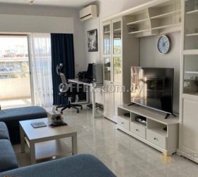 3 Bedroom Apartment in Neapoli