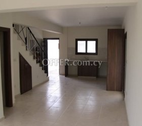 3 Bedroom Maisonette in a Gated Complex in Platres - 7