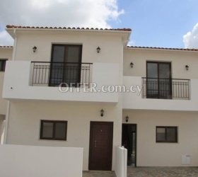 3 Bedroom Maisonette in a Gated Complex in Platres - 9