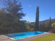 5 BEDROOM VILLA WITH BREATHTAKING VIEWS IN PERA PEDI - 1