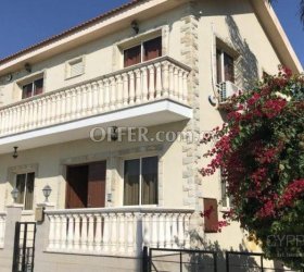 3 Bedroom House close to Coya