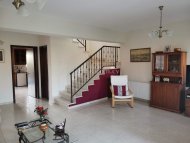 3-bedroom Detached Villa 160 sqm in Oroklini