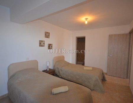 Spacious exclusive villa with Granny Flat for sale, ability to split into 2 separate houses - 6