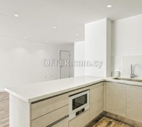 Modern 3 Bedroom Apartment in Panthea - 4