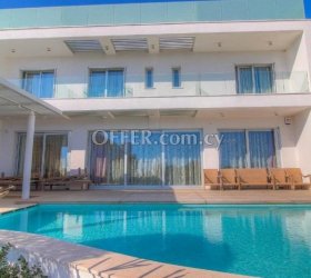 Villa in Limassol with 4 bedrooms