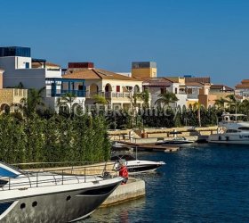 Luxury Villa with Private Berth in Limassol Marina - 2