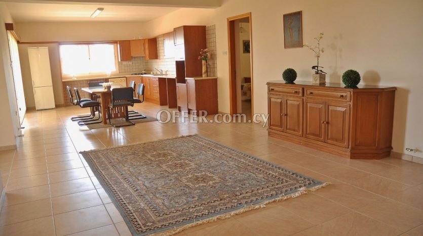 Luxury Villa in Kolossi - 8