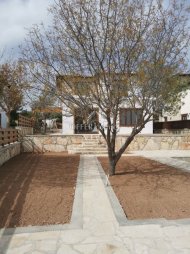DETACHED 4 BEDROOM STONE HOUSE WITH SWIMMING POOL IN SOUNI! - 6
