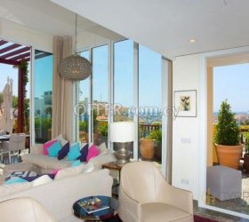 Luxury 3 Bedroom Penthouse in Limassol Marina - 5