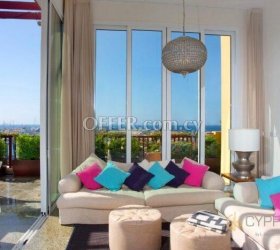 Luxury 3 Bedroom Penthouse in Limassol Marina - 7