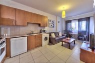 Comfortable Two Bedroom Apartment - Mouttagiaka