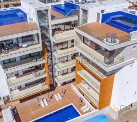 Modern 4 Bedroom Penthouse with Pool in Dassoudi Area - 1