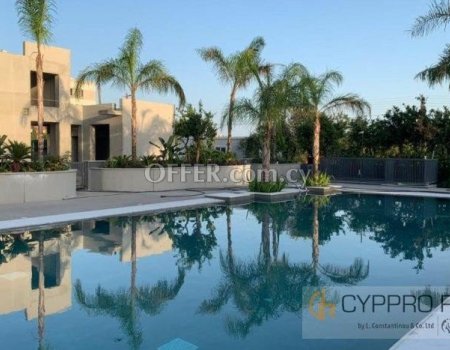 Luxury 3 Bedroom Apartment in Tourist Area - 4