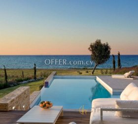 4 Bedroom Villa with Roof Garden in Latsi - 1