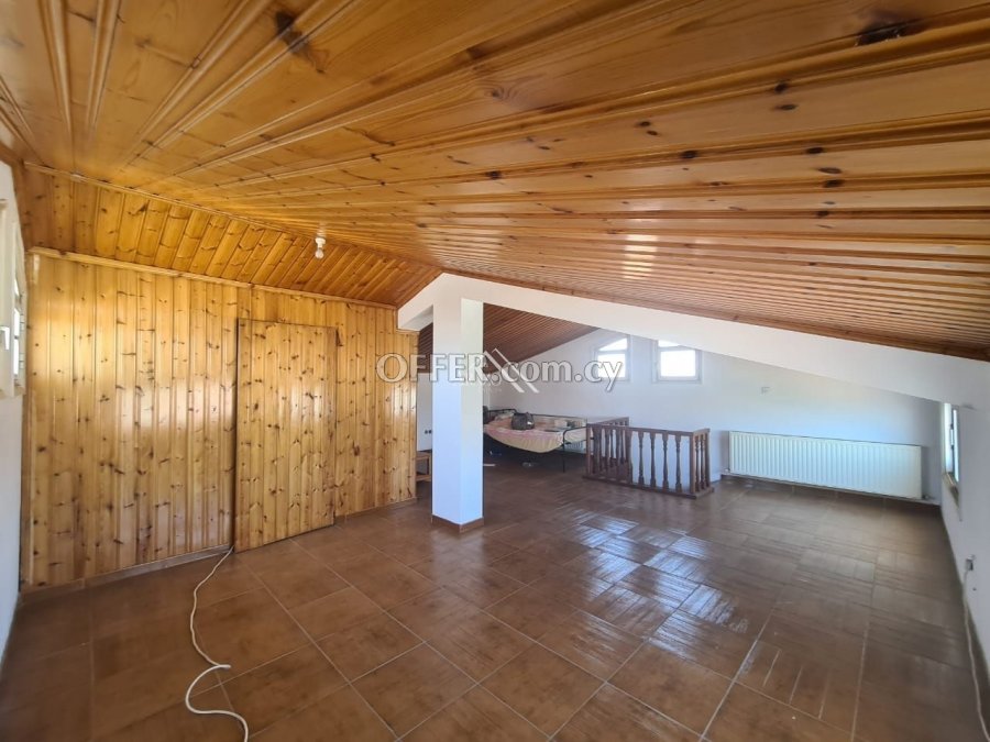 5 Bed House for Sale in Kokkinotrimithia, Nicosia - 3