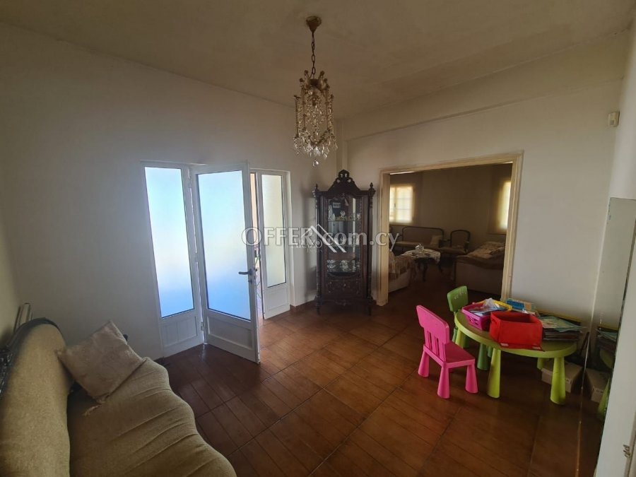 5 Bed House for Sale in Kokkinotrimithia, Nicosia - 10