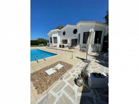 Beautiful 6 bedroom villa with private swimming pool in Moni area of Limassol
