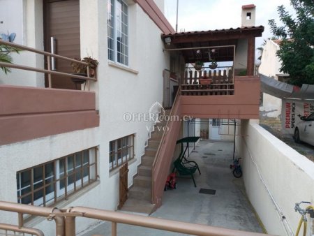 THREE BEDROOMS SEMI DETACHED HOUSE WITH EXTRA THREE BEDROOMS IN THE BASEMENT IN AGIOS GEORGIOS IN LIMASSOL - 2