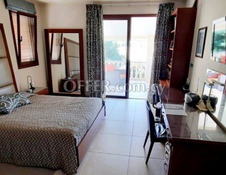For Sale, Four-Bedroom plus Maid’s Room plus Attic Room Detached House in Anayia - 8