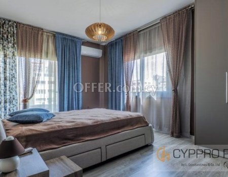 Whole Floor 3 Bedroom Apartment in Neapoli - 4