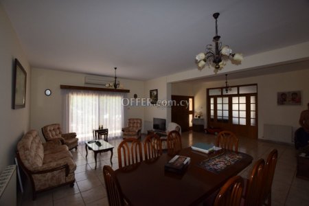 Four Bedroom House in Krasa area , Larnaca - 4