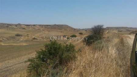Καινούργιο Πωλείται €210,000 Γη Τσέρι Λευκωσία - Main Photo