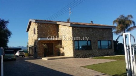New For Rent €2,700 Villa 4 bedrooms, Detached Psimolofou Nicosia - Main Photo